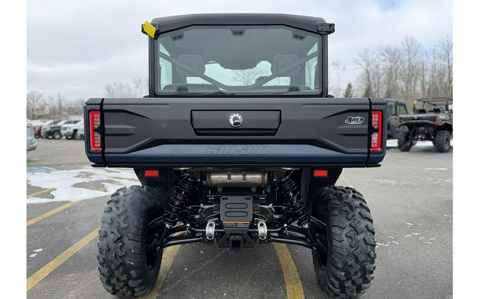 2026 Can-Am DEFENDER XT CAB HD11