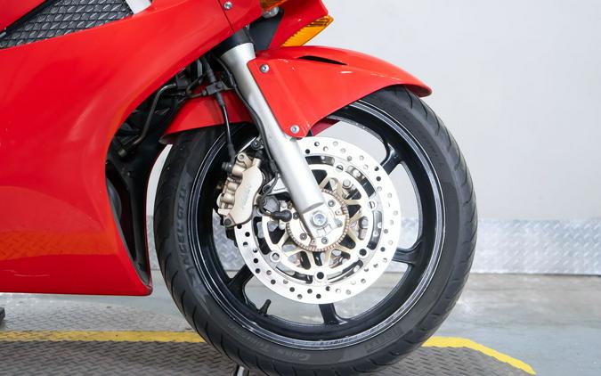 2002 Honda Interceptor VFR™800FI w/ABS