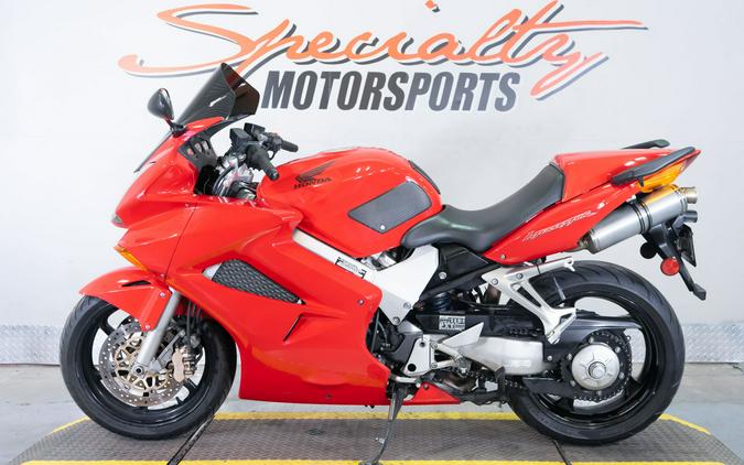 2002 Honda Interceptor VFR™800FI w/ABS