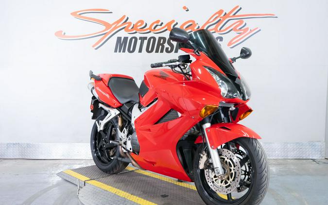 2002 Honda Interceptor VFR™800FI w/ABS