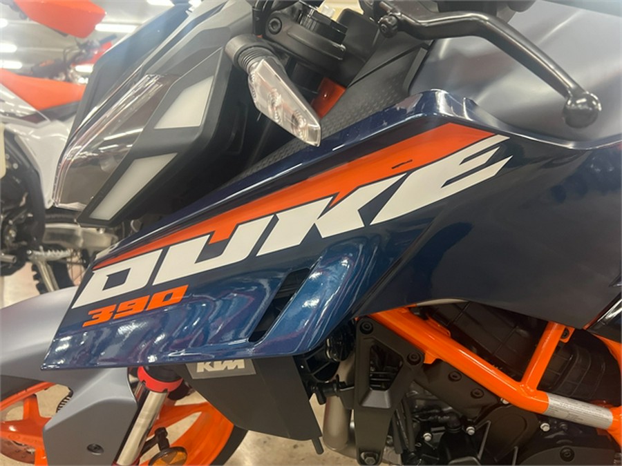 2024 KTM Duke 390