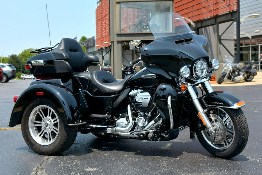 2019 Harley-Davidson® FLHTCUTG - Tri Glide® Ultra