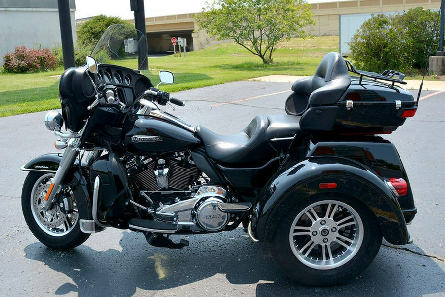 2019 Harley-Davidson® FLHTCUTG - Tri Glide® Ultra