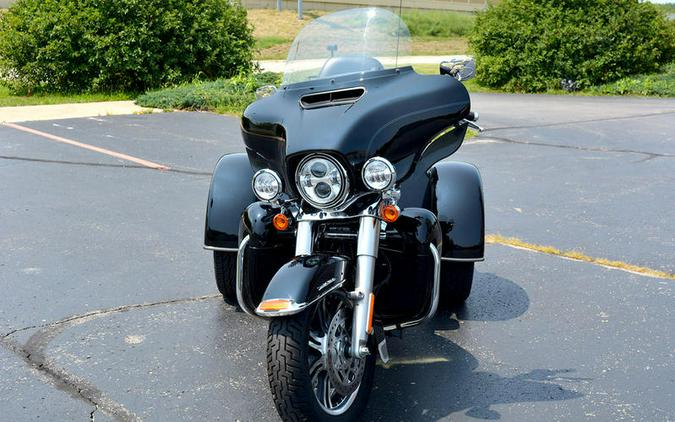 2019 Harley-Davidson® FLHTCUTG - Tri Glide® Ultra