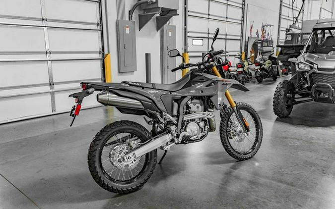 2025 Suzuki DR-Z4S