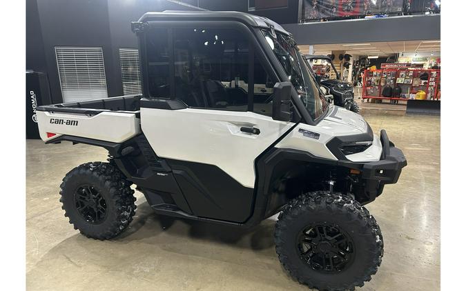 2026 Can-Am SSV DEF LTD 65 HD11 WH HB 26 Limited HD11