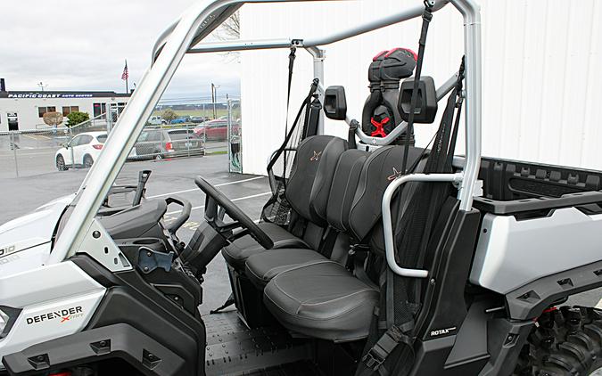 2024 CAN-AM Defender X MR