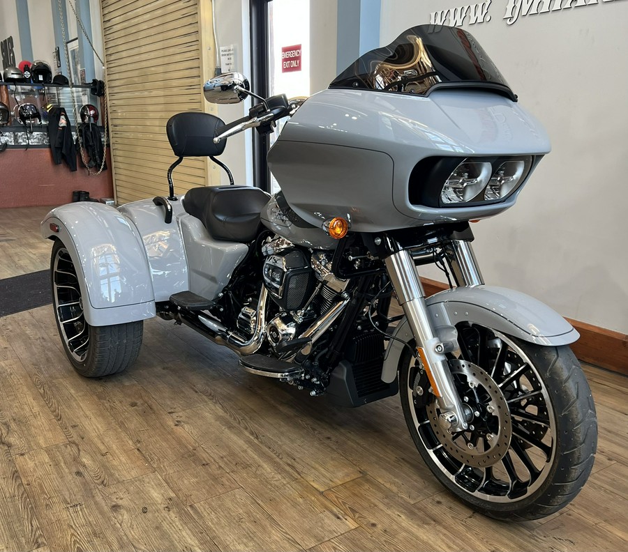 2024 Harley-Davidson Road Glide® 3