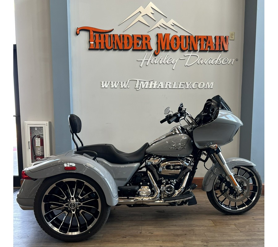 2024 Harley-Davidson Road Glide® 3