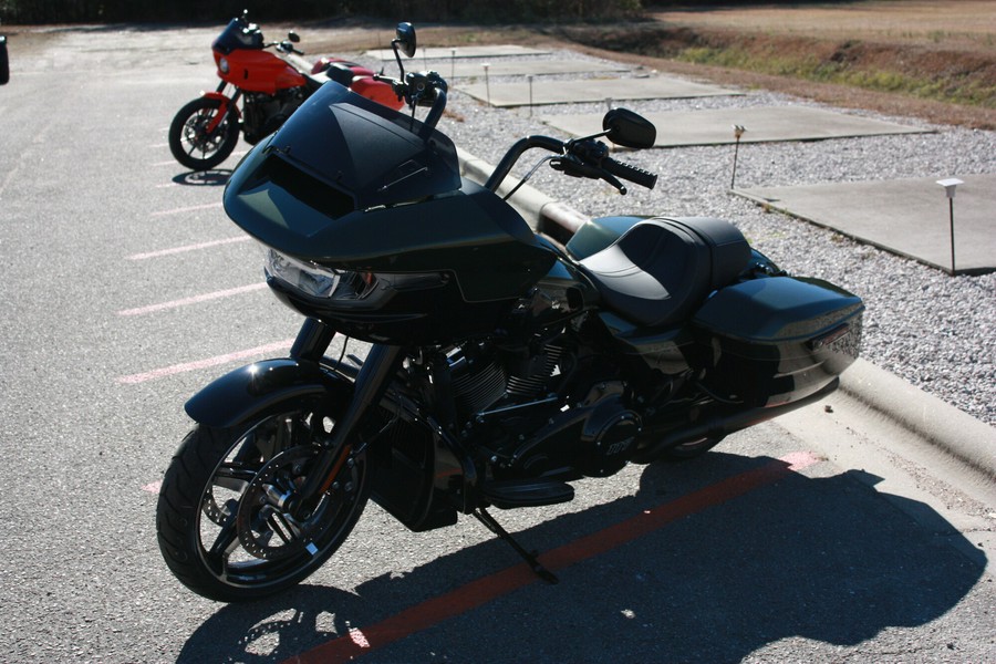 2026 Harley-Davidson® FLTRX Road Glide®