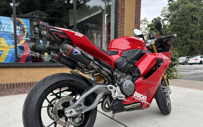 2026 Ducati Panigale V2S Ducati Red - 7560