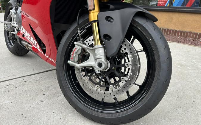2026 Ducati Panigale V2S Ducati Red - 7560