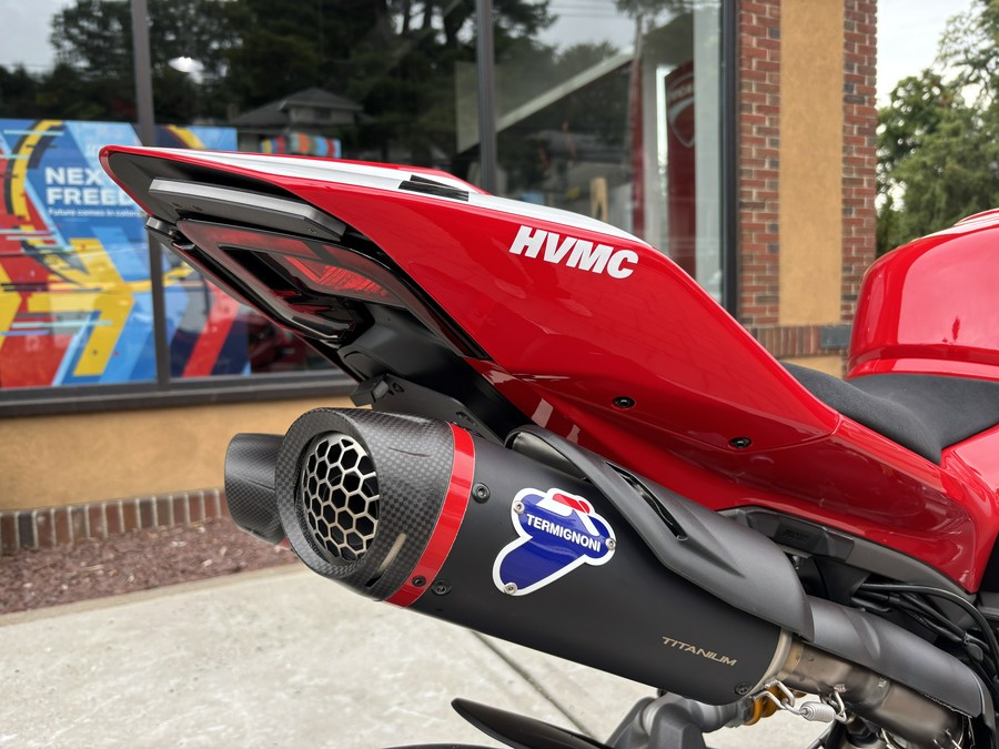 2026 Ducati Panigale V2S Ducati Red - 7560