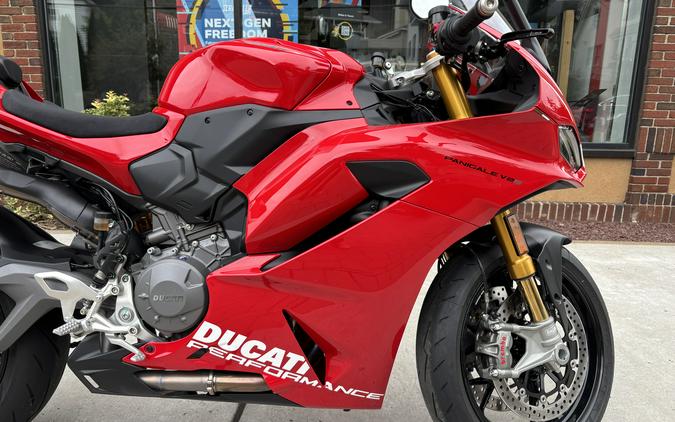 2026 Ducati Panigale V2S Ducati Red - 7560