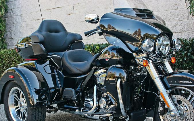 2023 Harley-Davidson® FLHTCUTG - Tri Glide® Ultra