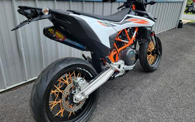 2019 KTM 690 SMC R