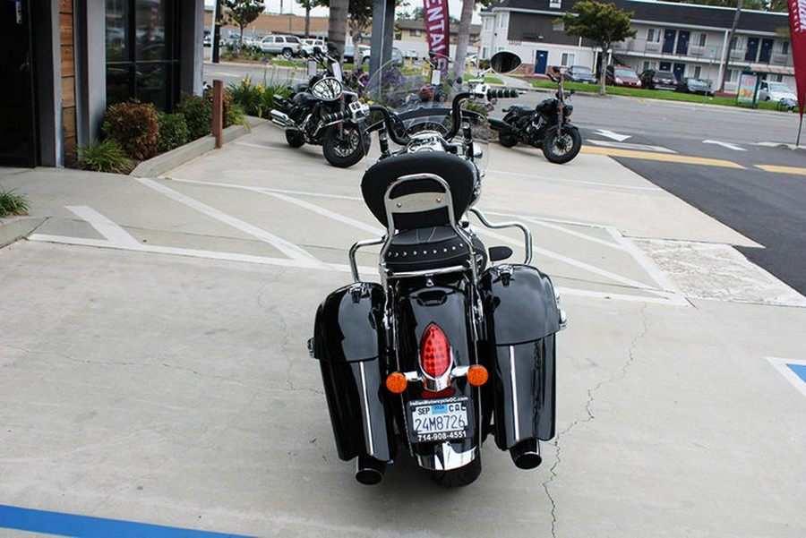 2019 Indian Motorcycle® Springfield® Thunder Black