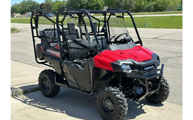 2024 Honda Pioneer 700-4