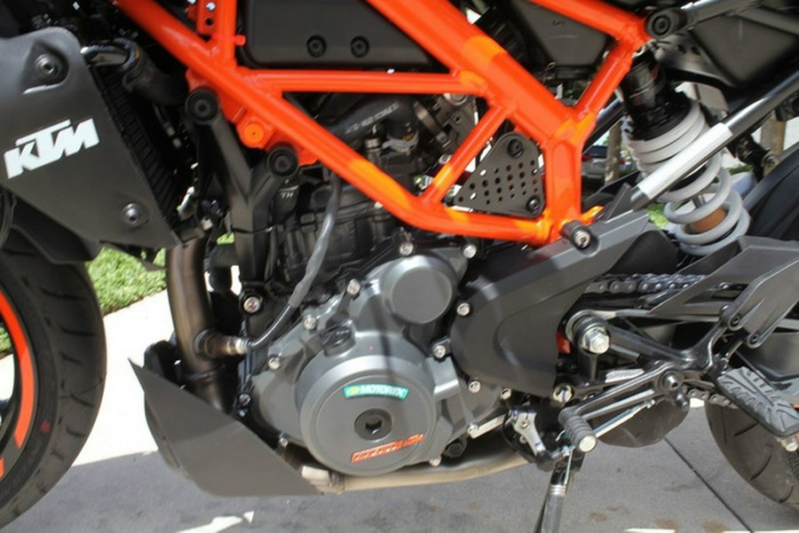 2023 KTM 390 Duke