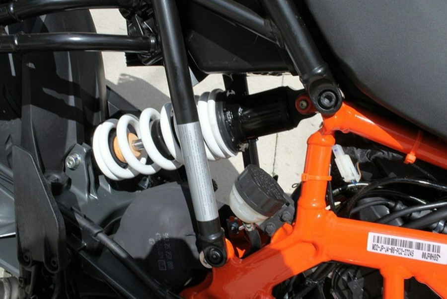 2023 KTM 390 Duke