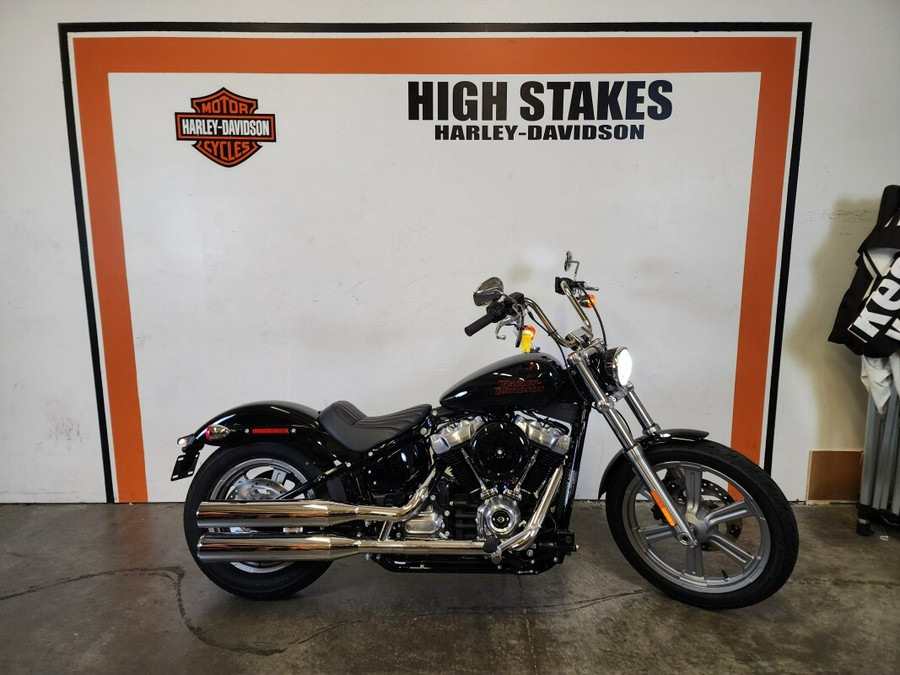 2024 Harley-Davidson Softail Standard Vivid Black FXST