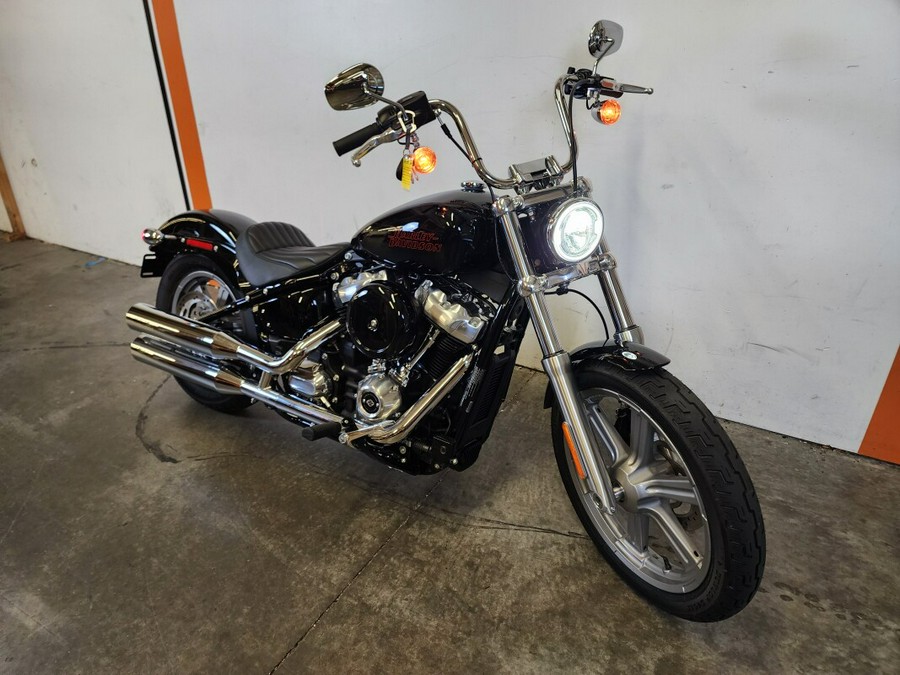 2024 Harley-Davidson Softail Standard Vivid Black FXST