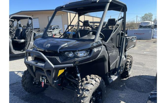 2025 Can-Am SSV DEF XT 64 HD10 BK 25