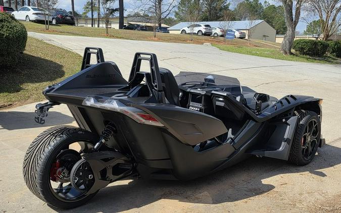 2026 Polaris Slingshot® R Manual