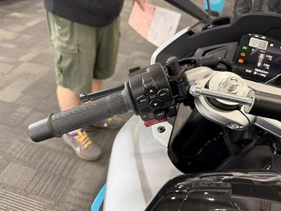 2026 CFMOTO 675SS