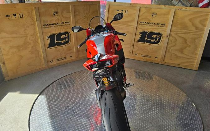 2024 Ducati Panigale V4 Bautista 2023 World Champion Replica