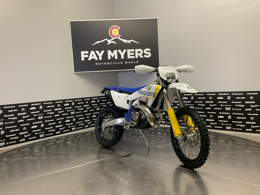 2027 HUSQVARNA TE 300 - 040258Q
