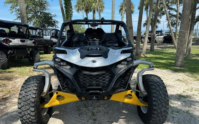 2024 Can-Am™ Maverick R Base