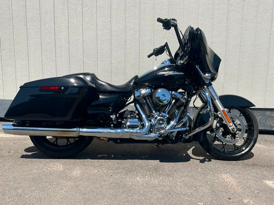 2017 Harley-Davidson Street Glide Special