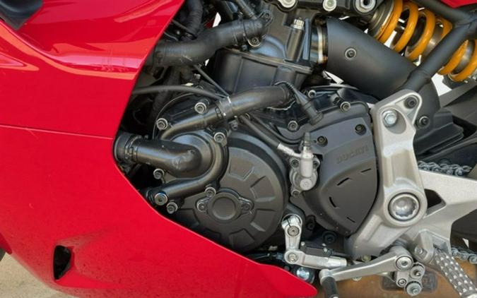 2021 Ducati SuperSport 950 S Ducati Red fairing