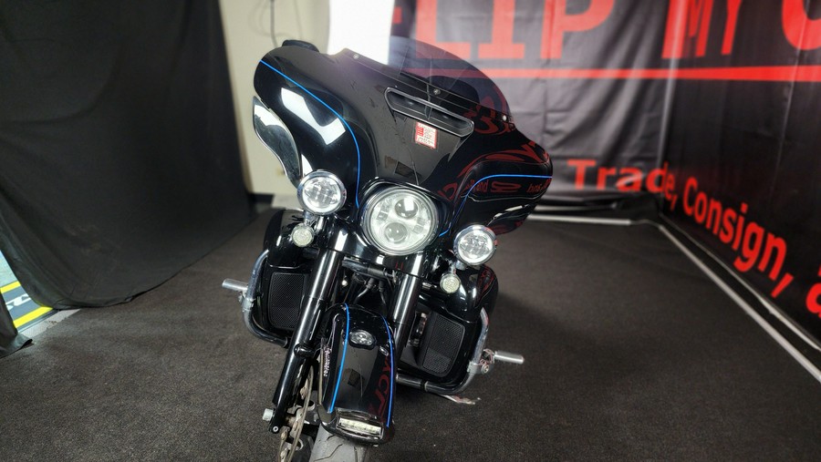 2015 Harley-Davidson® FLHTK ULTRA LMTD LOW