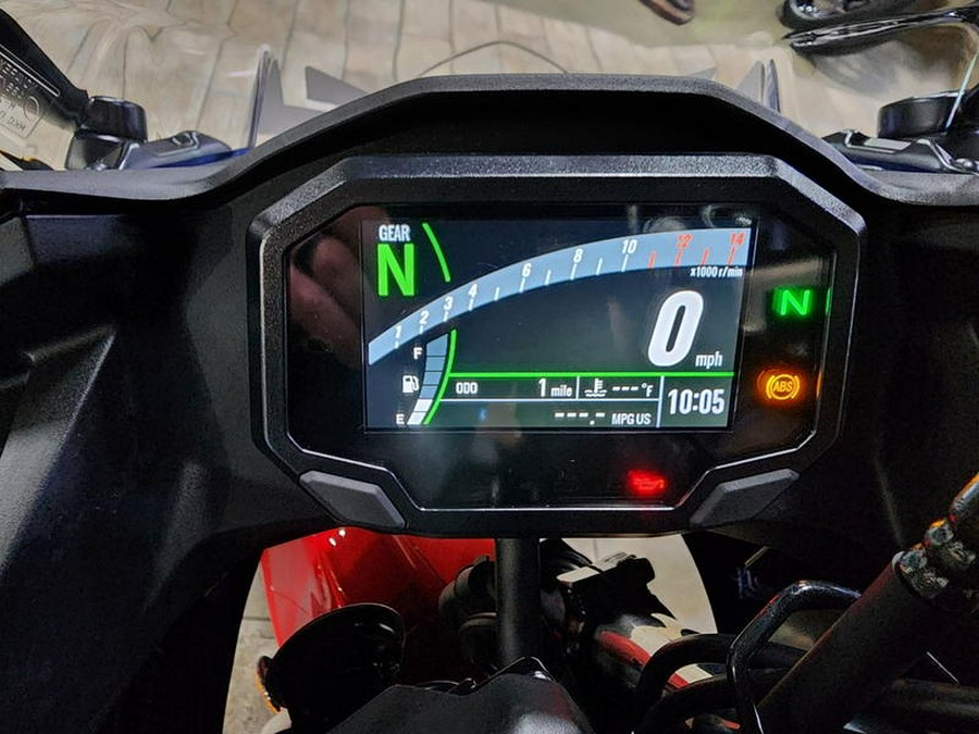 2025 Kawasaki Ninja® 500 SE ABS