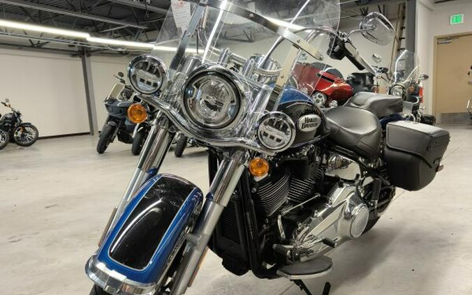 2022 Harley-Davidson® Heritage Classic 114 Reef Blue/Vivid Black Chrome finish