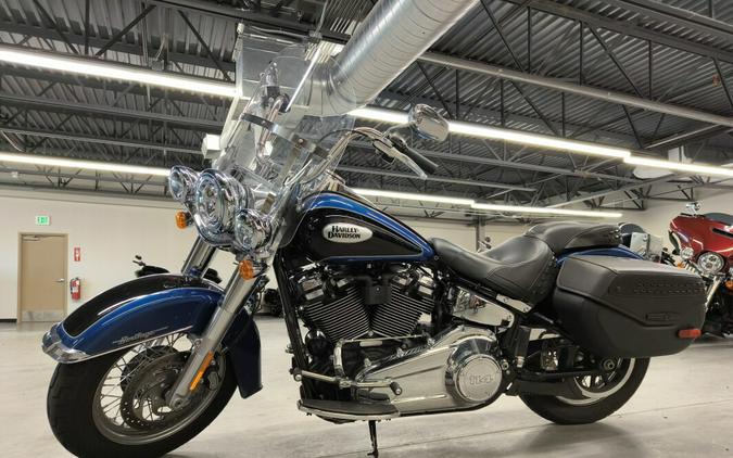 2022 Harley-Davidson® Heritage Classic 114 Reef Blue/Vivid Black Chrome finish