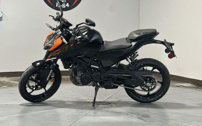 2026 KTM Duke 250