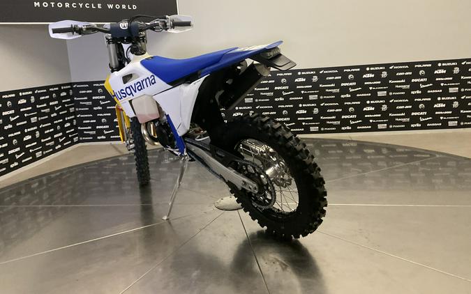 2027 HUSQVARNA TE 300 - 040256Q