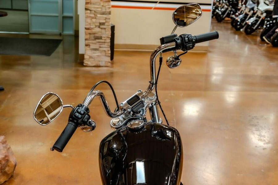 2024 Harley-Davidson Softail Standard Cruiser FXST