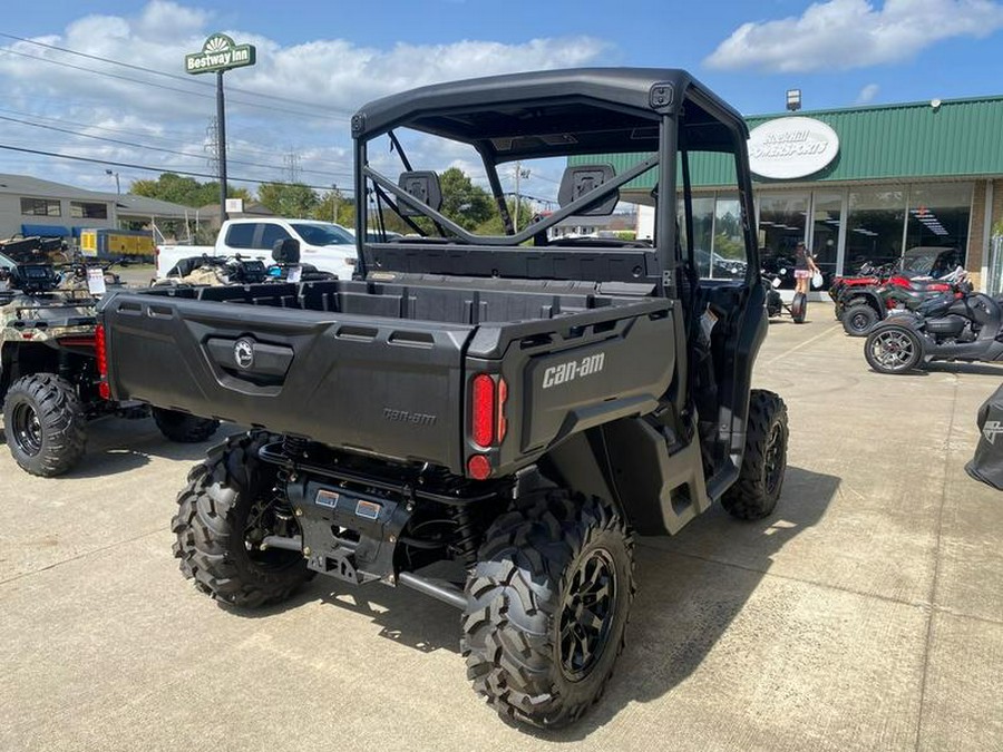 2023 Can-Am® Defender DPS HD10 Tundra Green