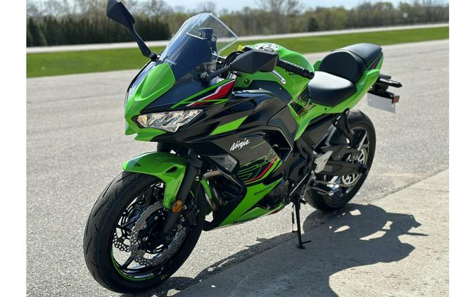 2024 Kawasaki Ninja® 650 KRT Edition ABS