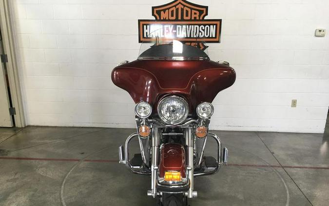 2010 Harley-Davidson® FLHTC - Electra Glide® Classic