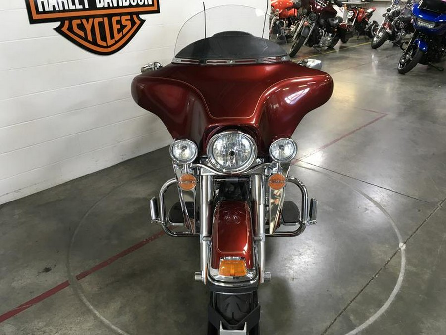 2010 Harley-Davidson® FLHTC - Electra Glide® Classic