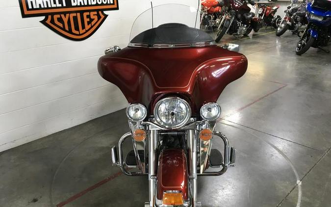 2010 Harley-Davidson® FLHTC - Electra Glide® Classic