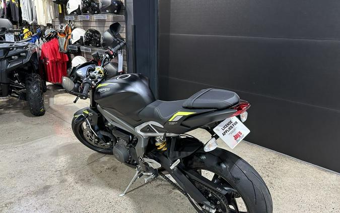 2022 Triumph Street Triple RS