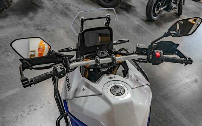2025 Suzuki V-Strom 800DE Adventure