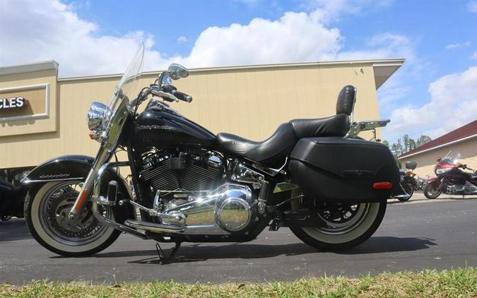 2020 Harley-Davidson® Deluxe