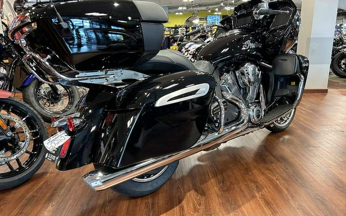 2024 Indian Motorcycle® Pursuit® Limited Black Metallic